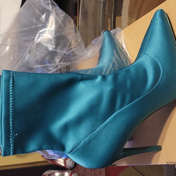 Lady heels 👠 - Picture 3 of 3